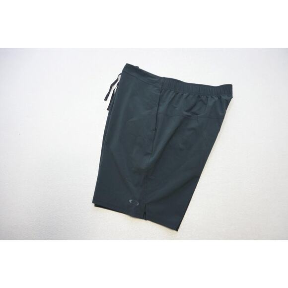 Oakley Board Shorts Stretch Surf Athletic Water Swim Performance Mens Size XL - Picture 6 of 6